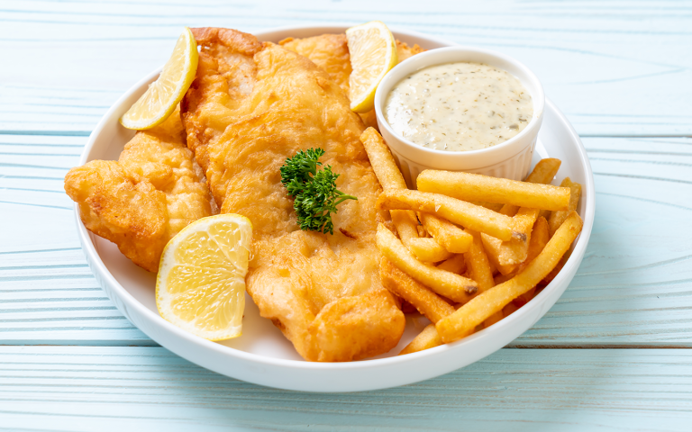 Crispy Delights : Gluten-Free Fish and Chips